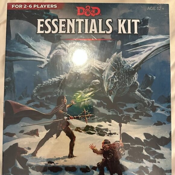 D&D 5e: Ultimate Intro Bundle (Starter, Essentials Kits + Master's Tome) - Picture 1 of 16